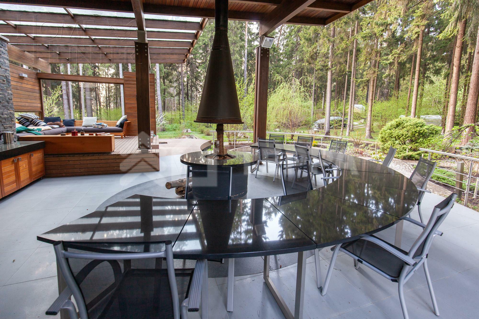 2-этажный коттедж 1 622 м² с отделкой