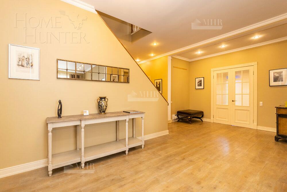 2-этажный коттедж 333 м² с отделкой