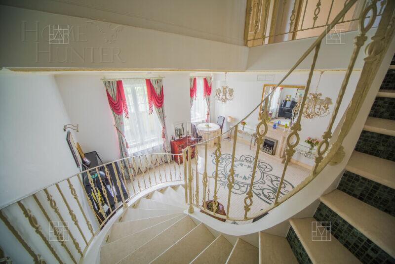 2-УРОВНЕВАЯ КВАРТИРА С ОТДЕЛКОЙ 420 М² НА 1 ЭТАЖЕ