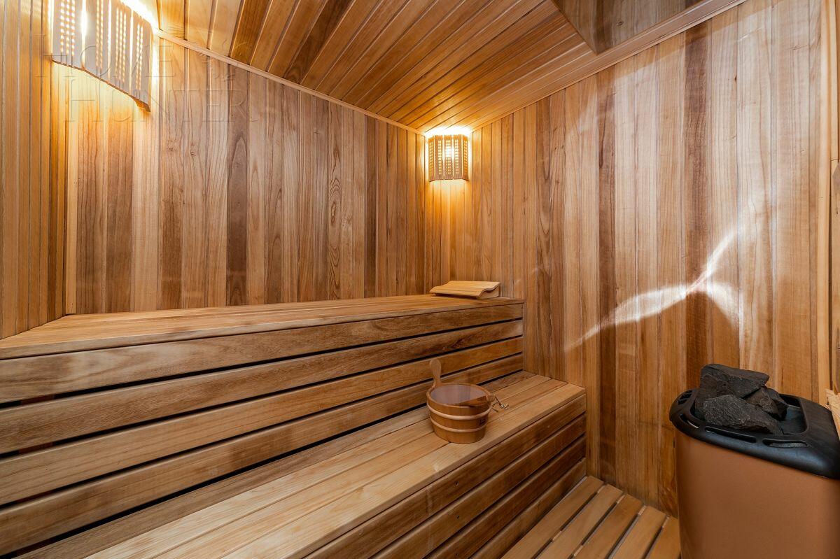 2-этажный коттедж 530 м² с отделкой