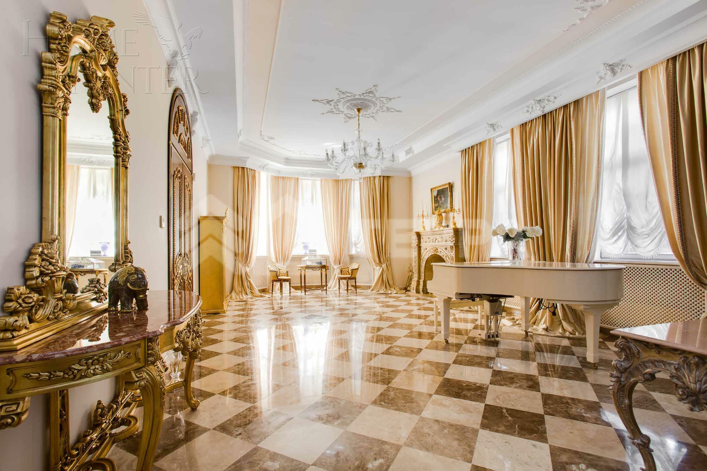 2-этажный коттедж 780 м² с отделкой