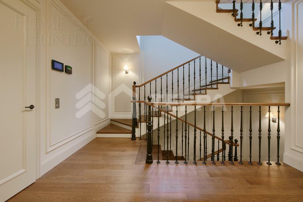 2-этажный коттедж 500 м² с отделкой