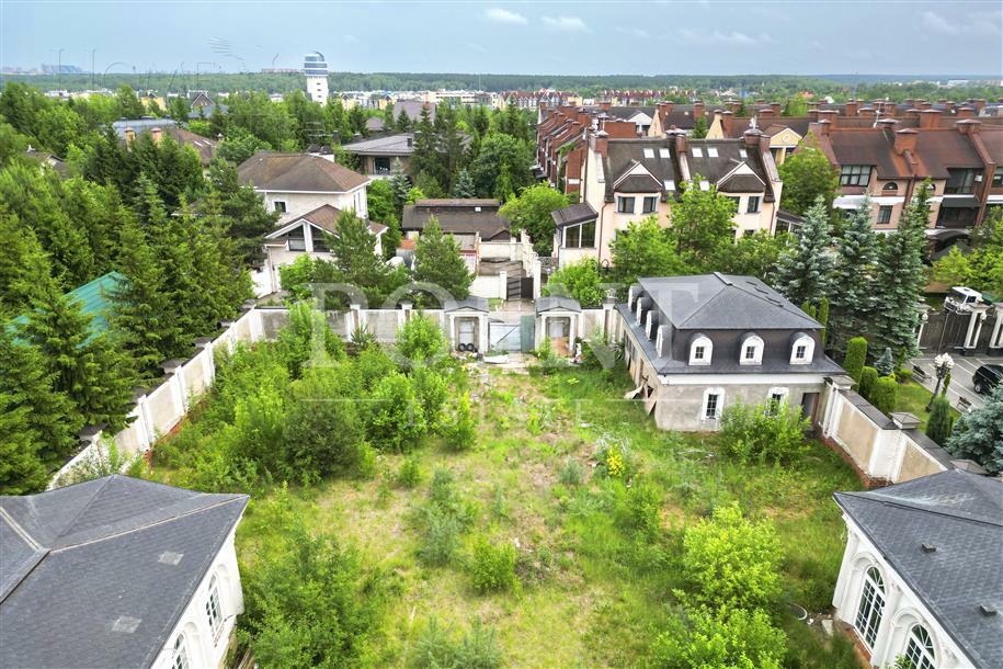 Участок 33.54 сот. в охраняемом поселке