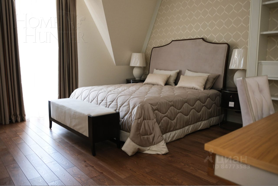 3-этажный таунхаус 327 м² с отделкой