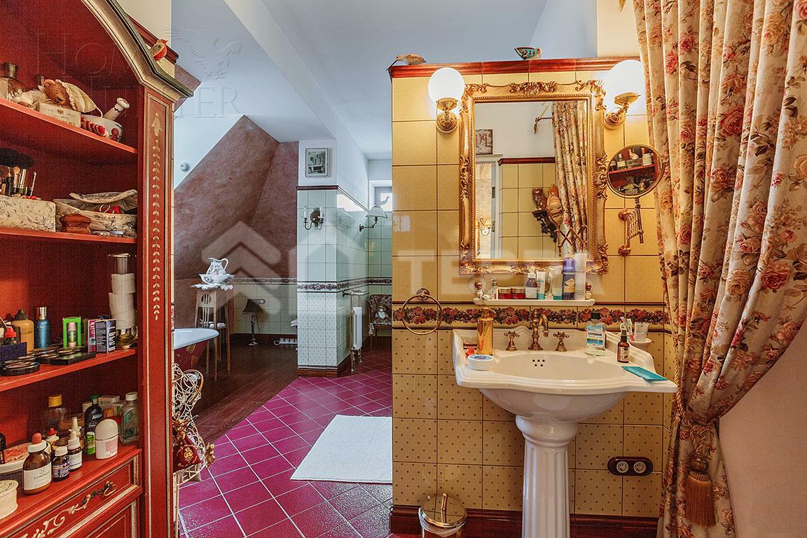 2-этажный коттедж 720 м² с отделкой