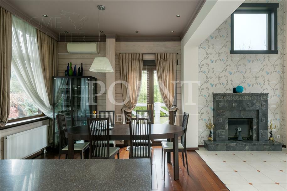 2-этажный коттедж 300 м² с отделкой