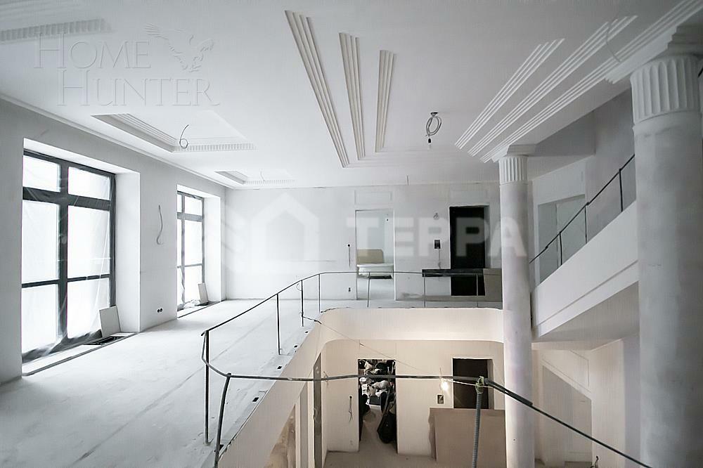 2-этажный коттедж 1 350 м² без отделки