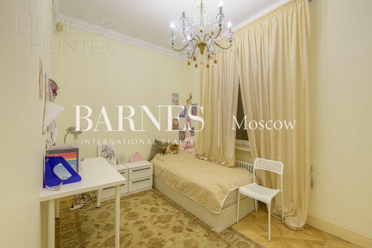 2-УРОВНЕВАЯ КВАРТИРА С ОТДЕЛКОЙ 420 М² НА 1 ЭТАЖЕ