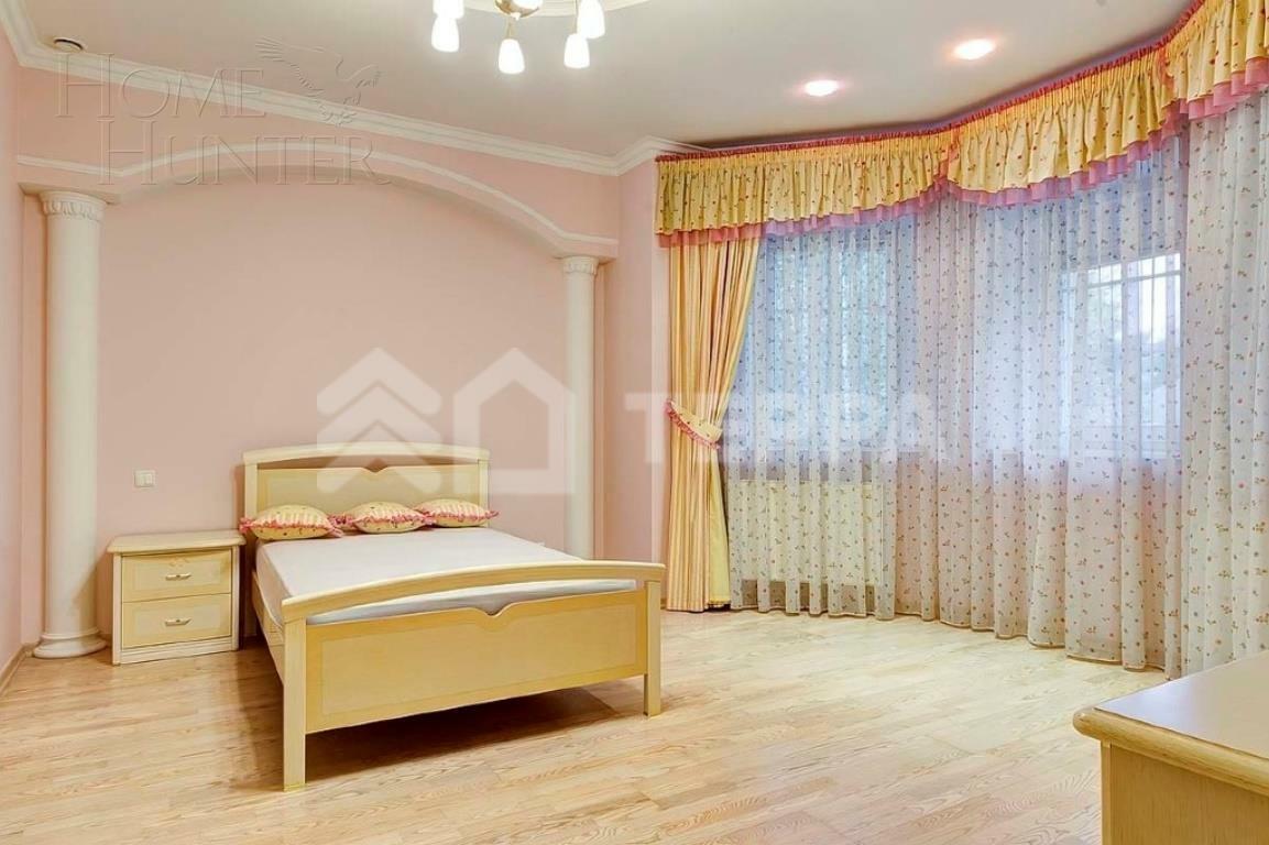 2-этажный коттедж 1 200 м² с отделкой