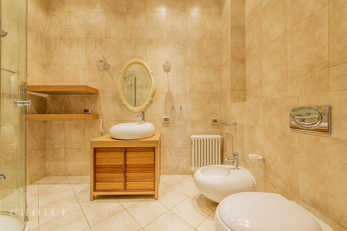 2-этажный коттедж 620 м² с отделкой