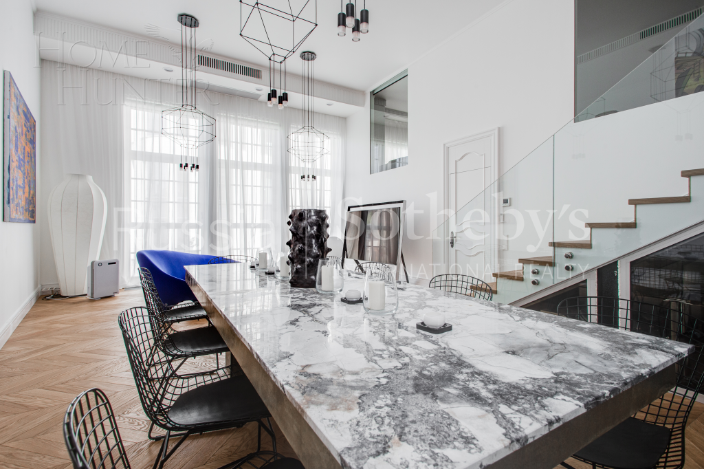 2-УРОВНЕВАЯ КВАРТИРА С ОТДЕЛКОЙ 380 М² НА 4 ЭТАЖЕ