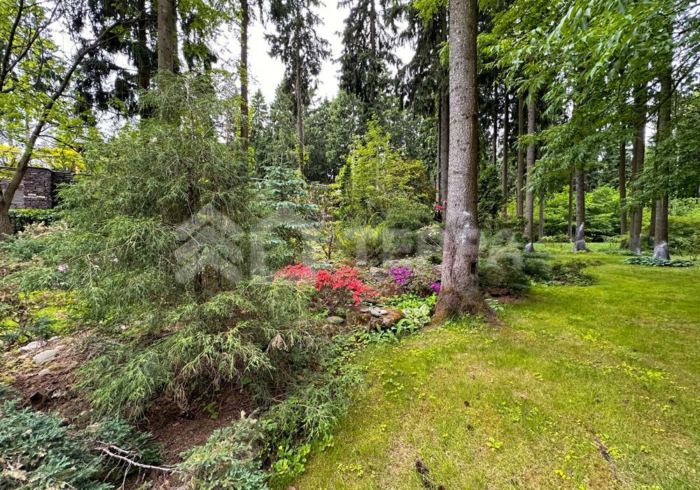 2-этажный коттедж 1 622 м² с отделкой