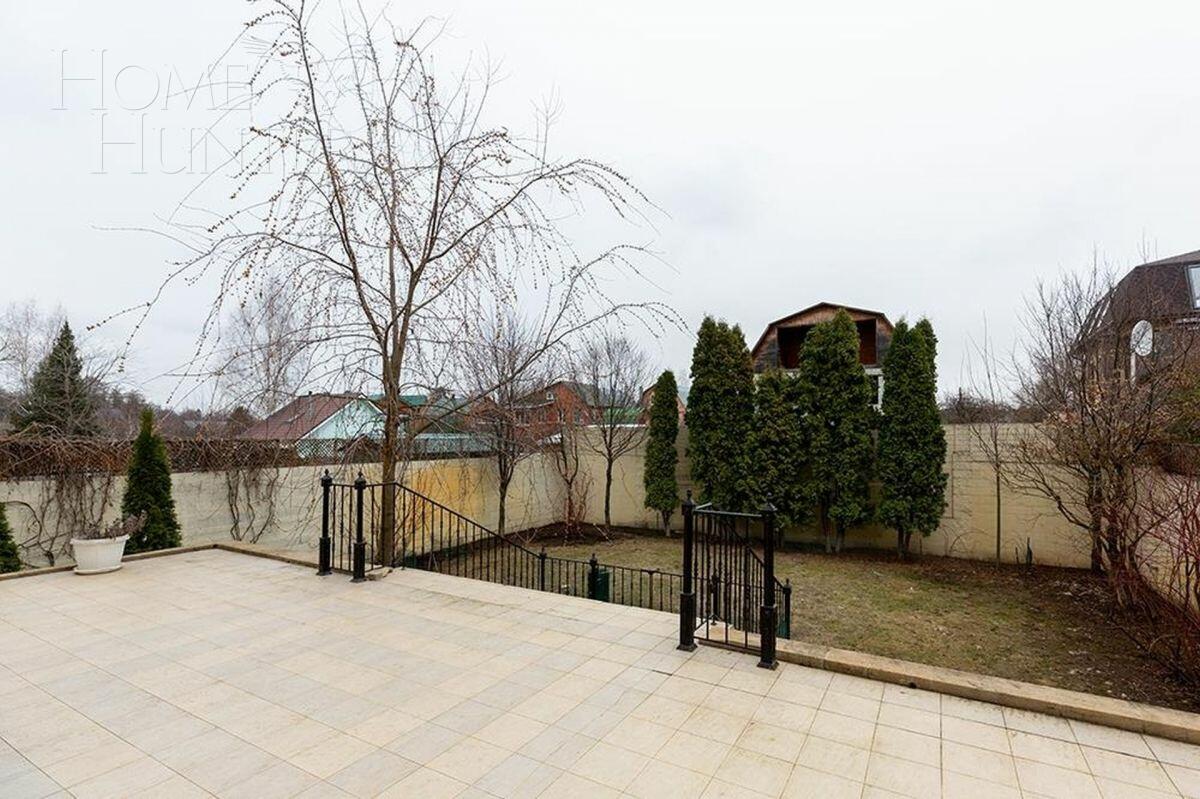 2-этажный коттедж 980 м² с отделкой