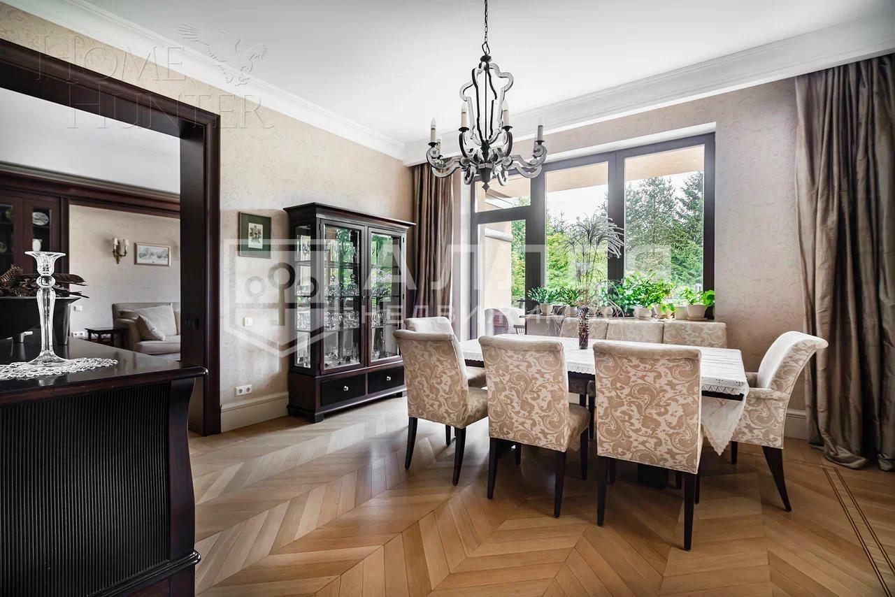 2-этажный коттедж 750 м² с отделкой