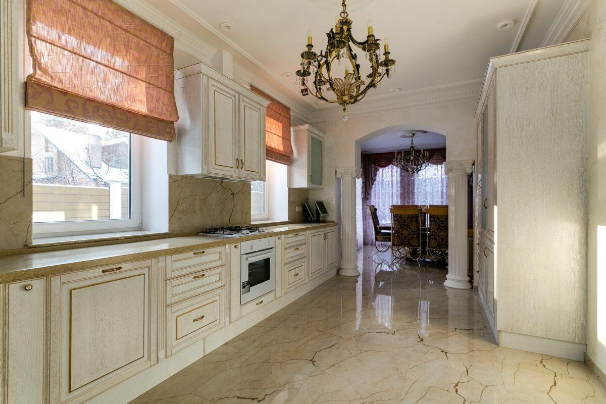 2-этажный таунхаус 385 м² с отделкой