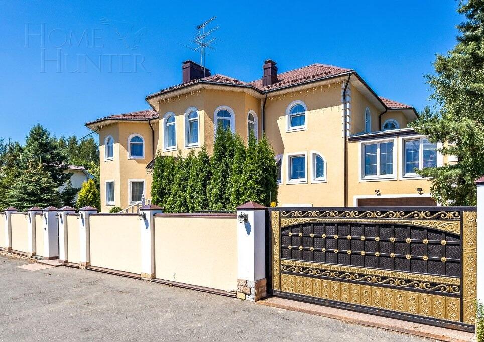 2-этажный коттедж 800 м² с отделкой