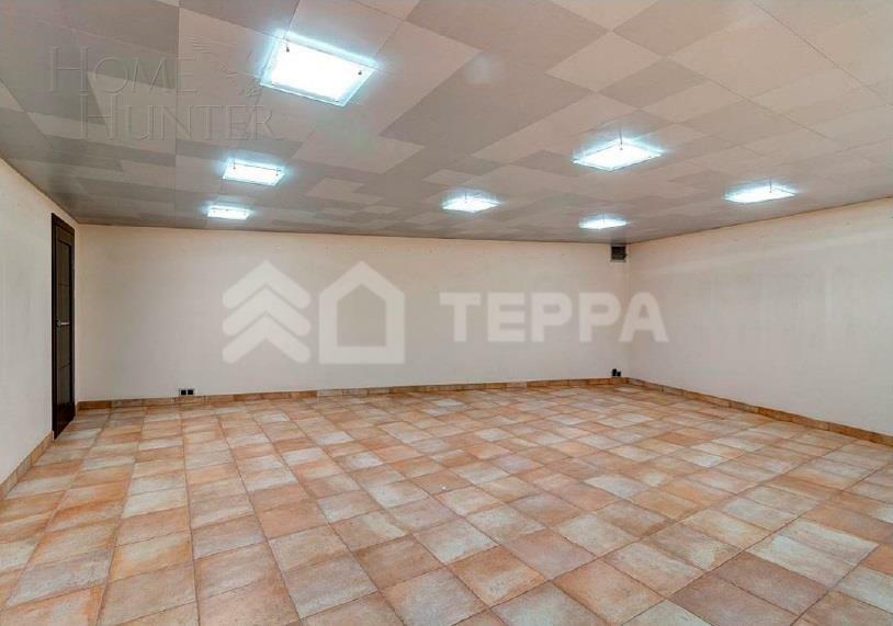 2-этажный коттедж 947 м² с отделкой