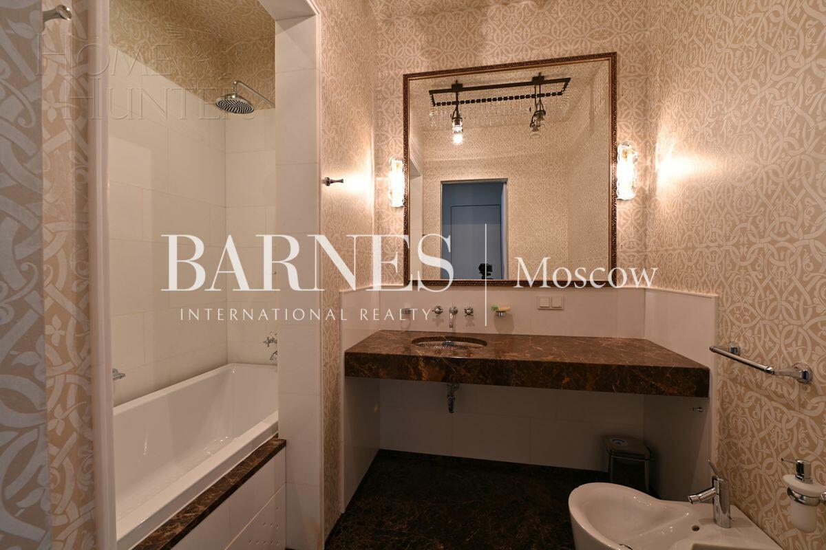 2-этажный коттедж 637 м² с отделкой