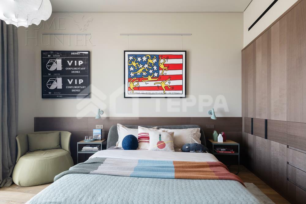 2-этажный коттедж 2 325 м² с отделкой