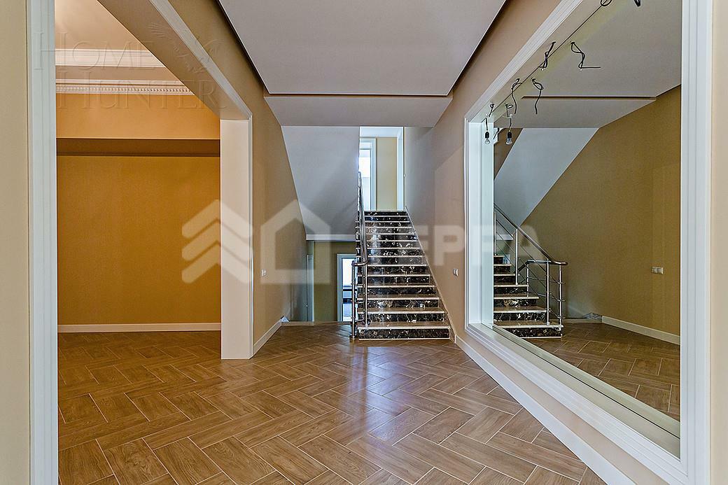 2-этажный коттедж 577 м² с отделкой