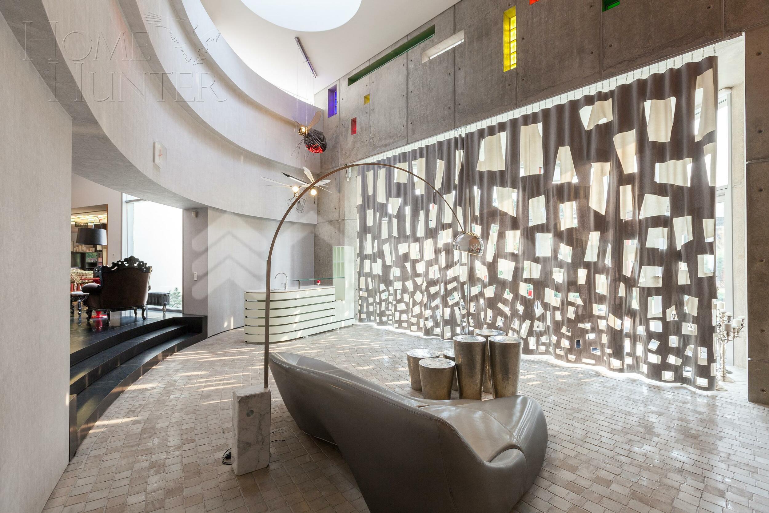 2-этажный коттедж 1 948 м² с отделкой