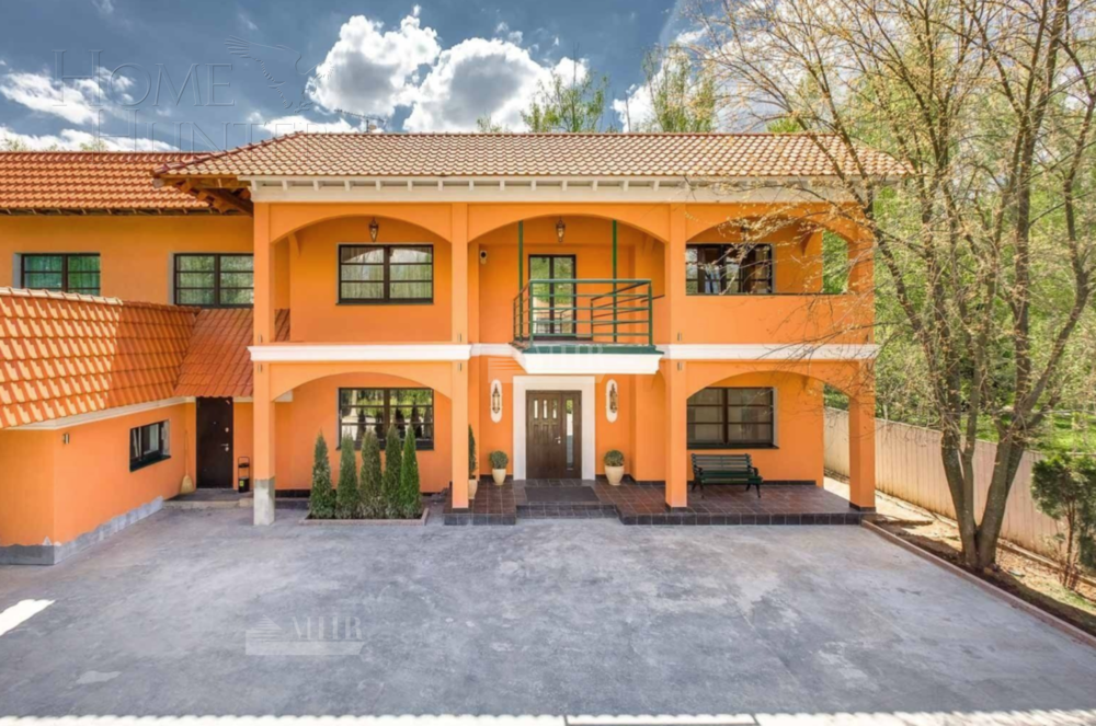 2-этажный коттедж 760 м² с отделкой