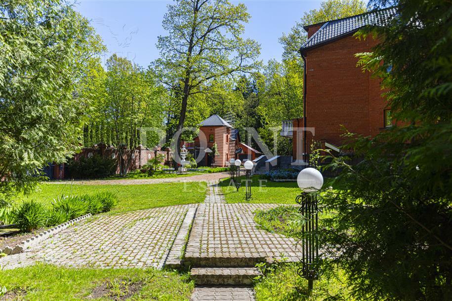 Участок 100 сот.