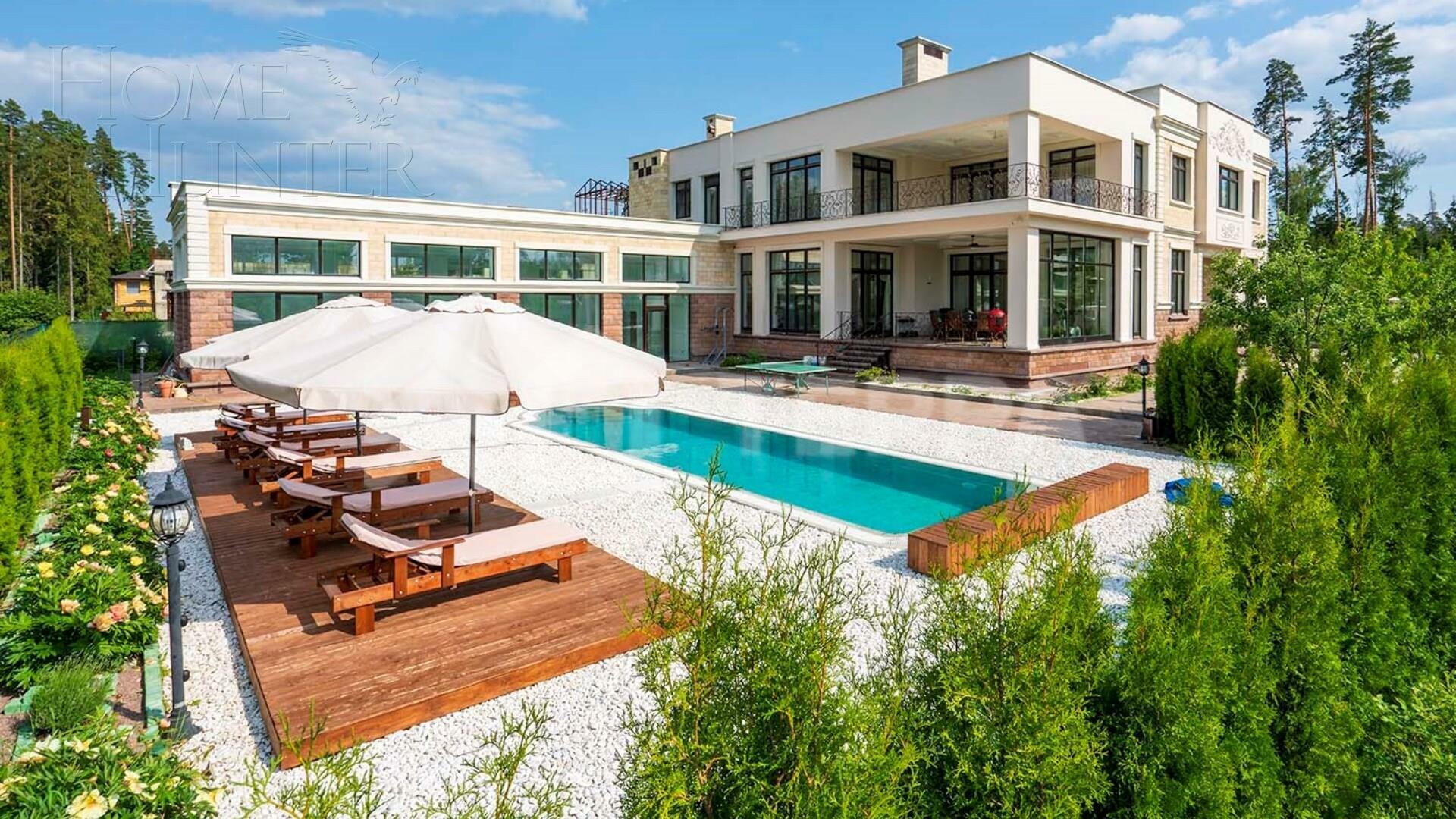 2-этажный коттедж 1 667 м² с отделкой