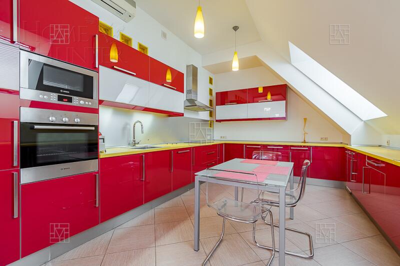 5-КОМН. КВАРТИРА С ОТДЕЛКОЙ 223 М² НА 5 ЭТАЖЕ