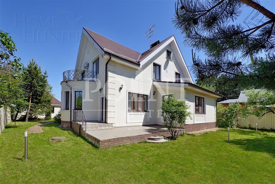 2-этажный коттедж 350 м² с отделкой