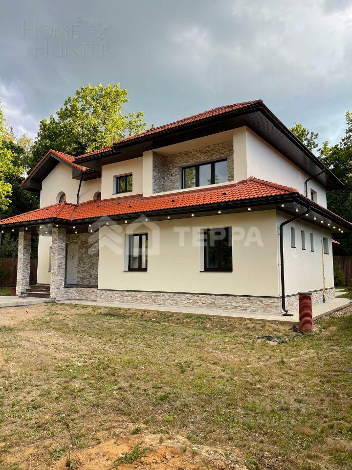 2-этажный коттедж 440 м² без отделки