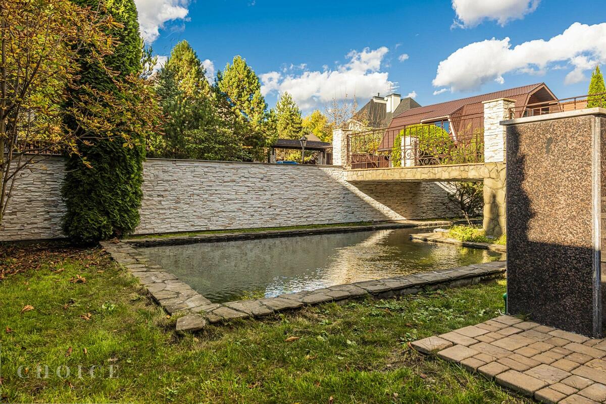 2-этажный коттедж 620 м² с отделкой