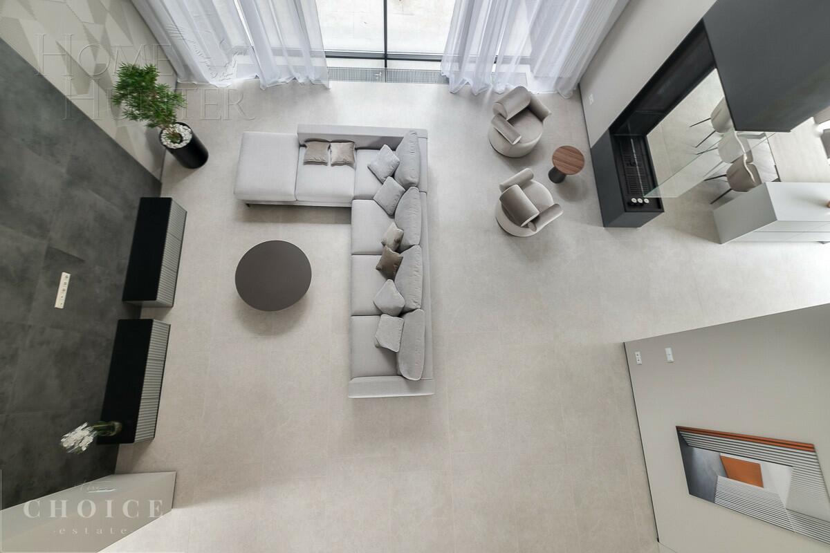 2-этажный коттедж 720 м² с отделкой