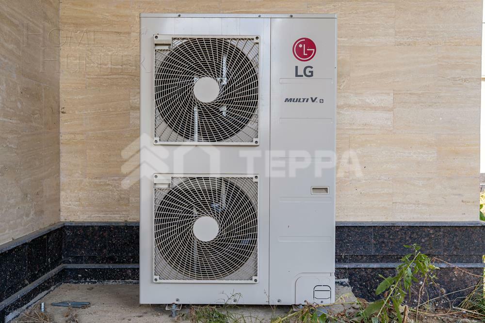 2-этажный коттедж 900 м² без отделки