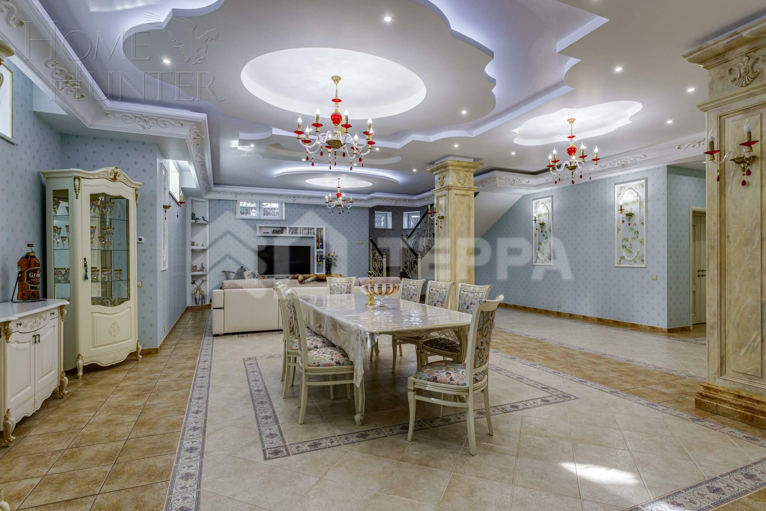 2-этажный коттедж 915 м² с отделкой