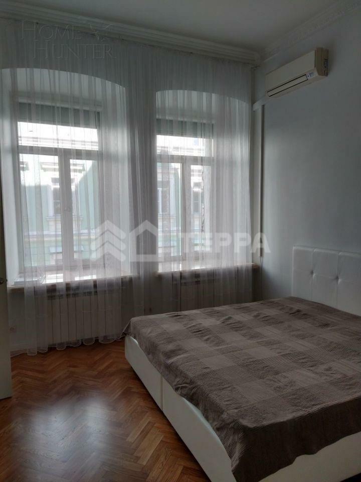 7-КОМН. КВАРТИРА С ОТДЕЛКОЙ 193.5 М² НА 3 ЭТАЖЕ