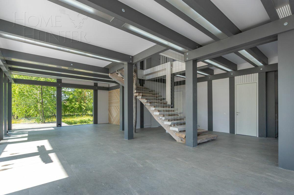 2-этажный коттедж 381 м² с отделкой