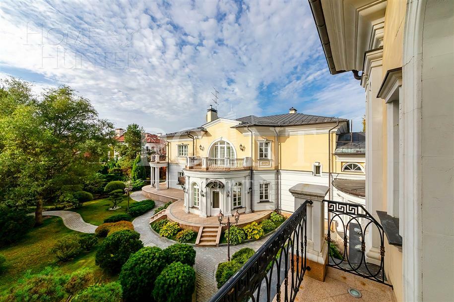 КОТТЕДЖ 2 000 м² с отделкой