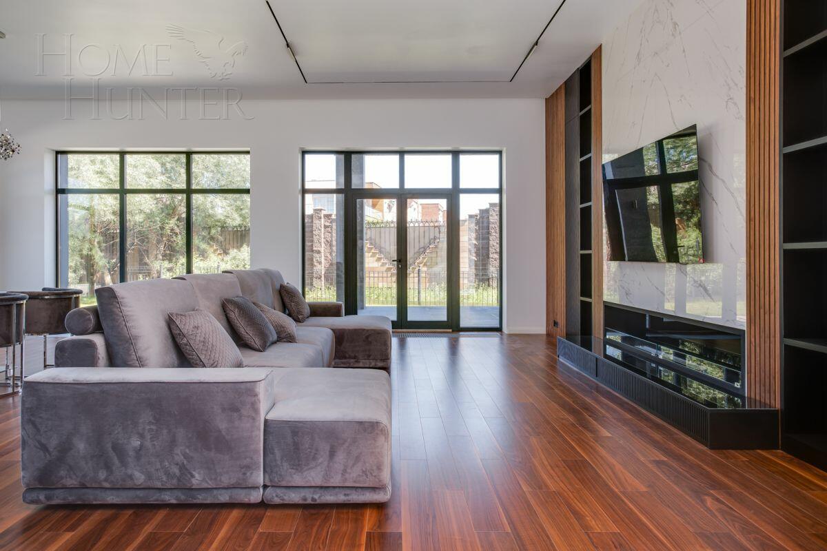 2-этажный коттедж 545 м² с отделкой