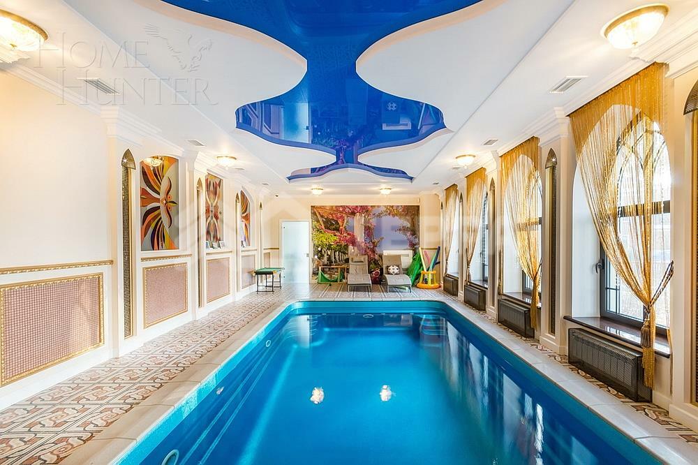 2-этажный коттедж 1 100 м² с отделкой