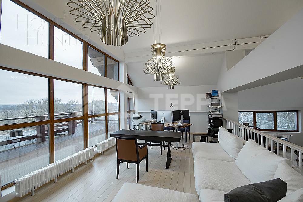 3-этажный коттедж 750 м² с отделкой