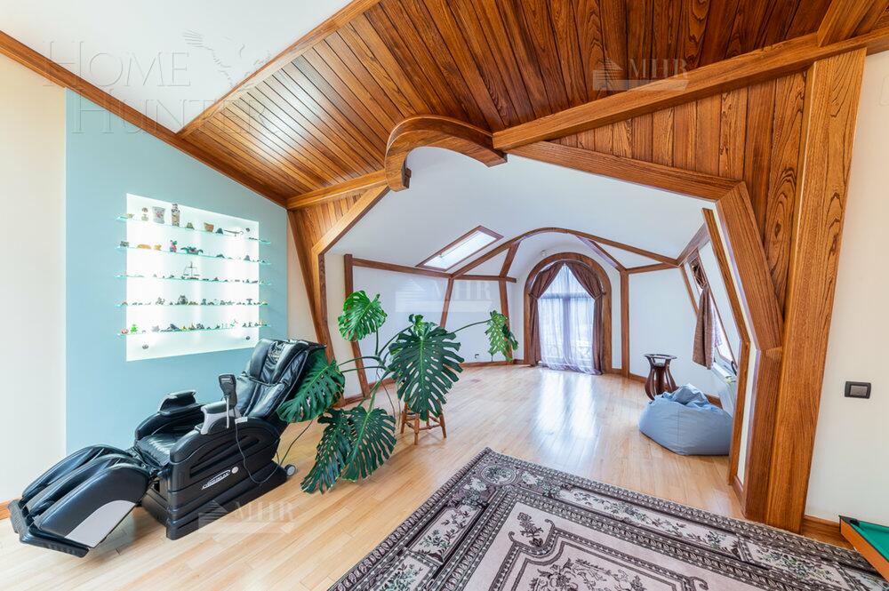 2-этажный коттедж 500 м² с отделкой