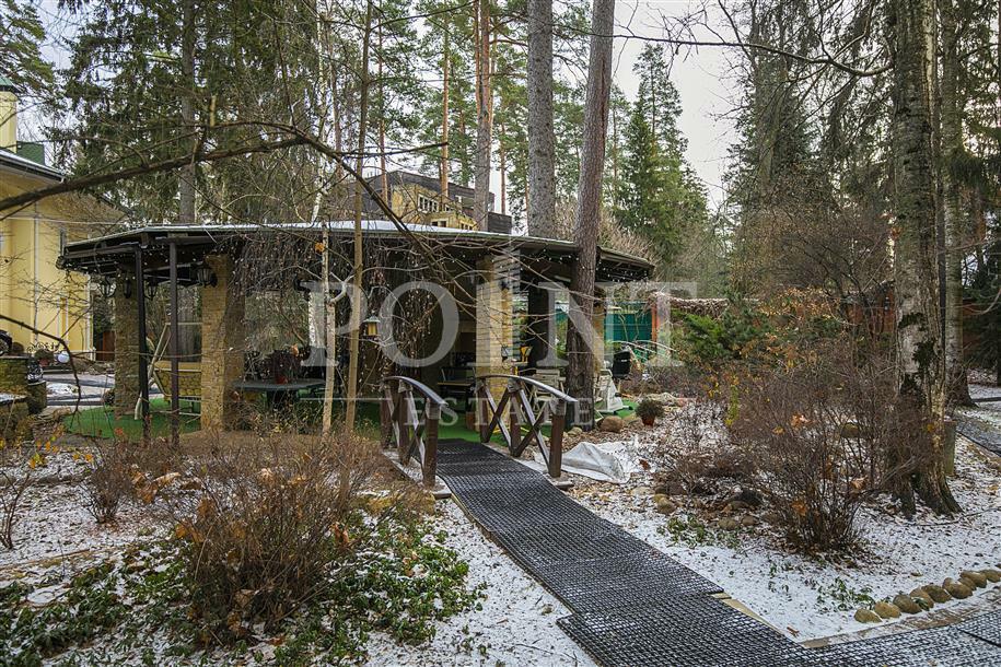 КОТТЕДЖ 1 400 м² с отделкой