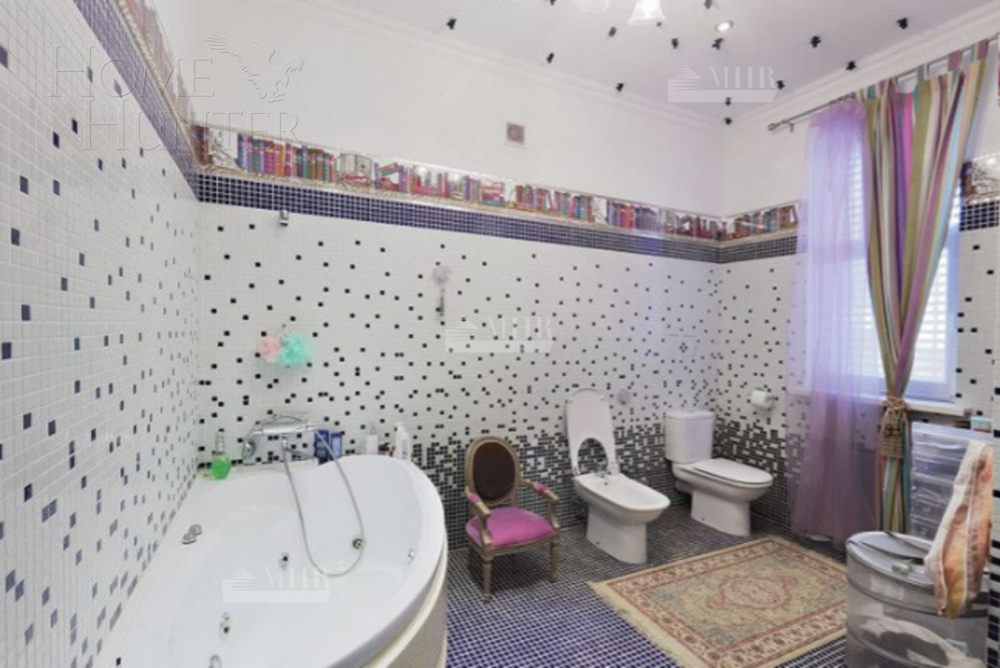 2-этажный коттедж 1 140 м² с отделкой