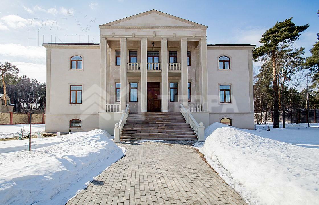 КОТТЕДЖ 1 000 м² с отделкой