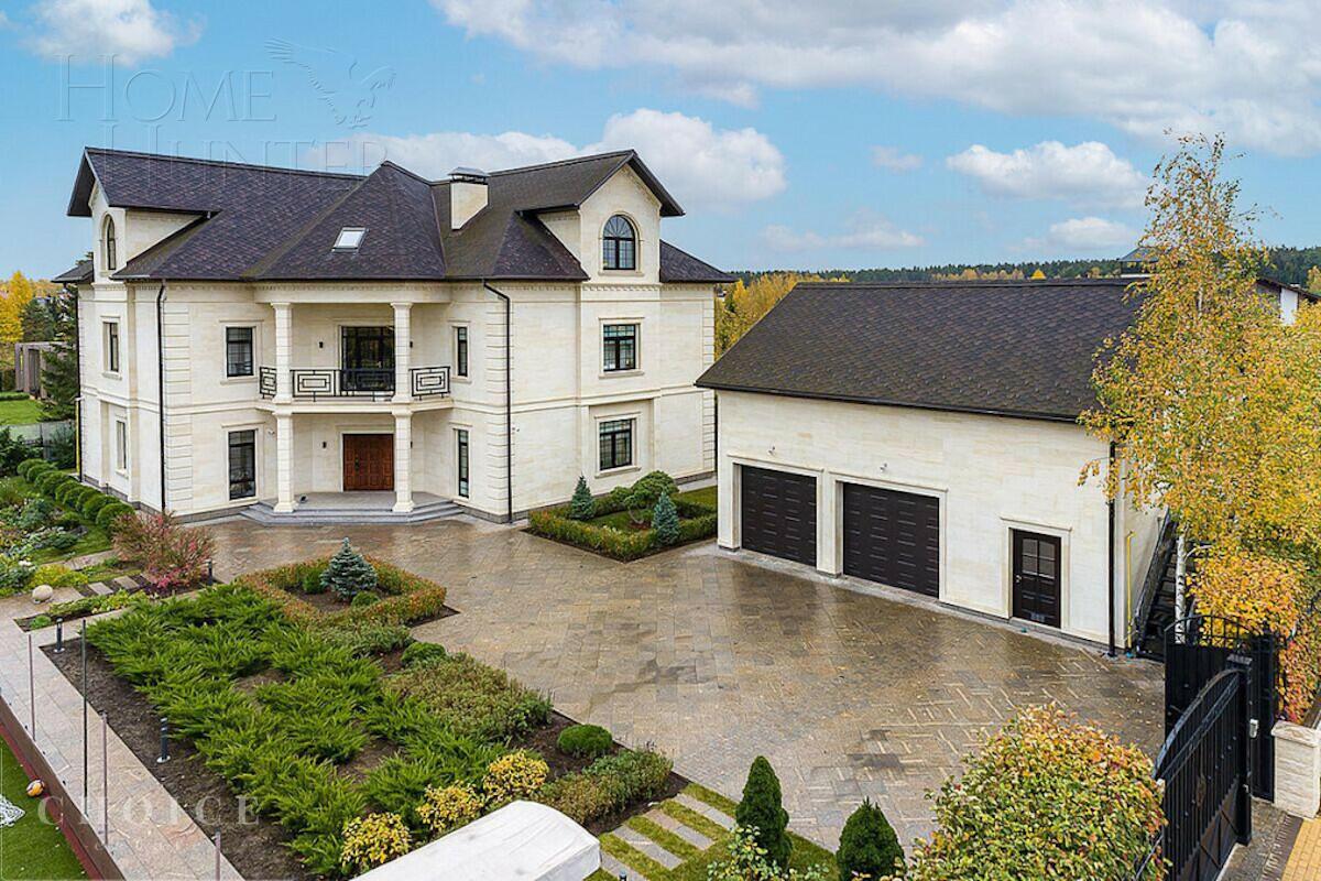 2-этажный коттедж 1 280 м² с отделкой