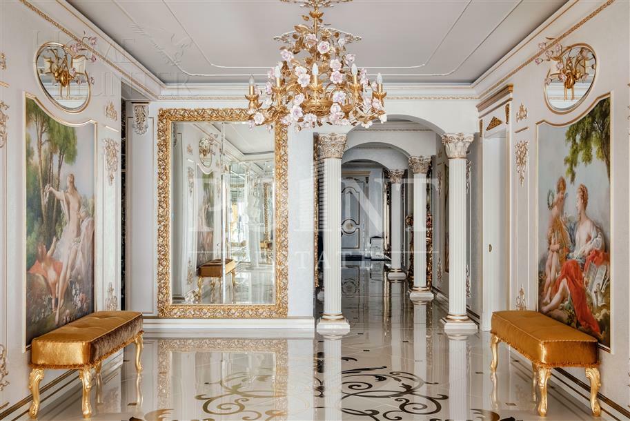 2-УРОВНЕВАЯ КВАРТИРА С ОТДЕЛКОЙ 721 М² НА 15 ЭТАЖЕ