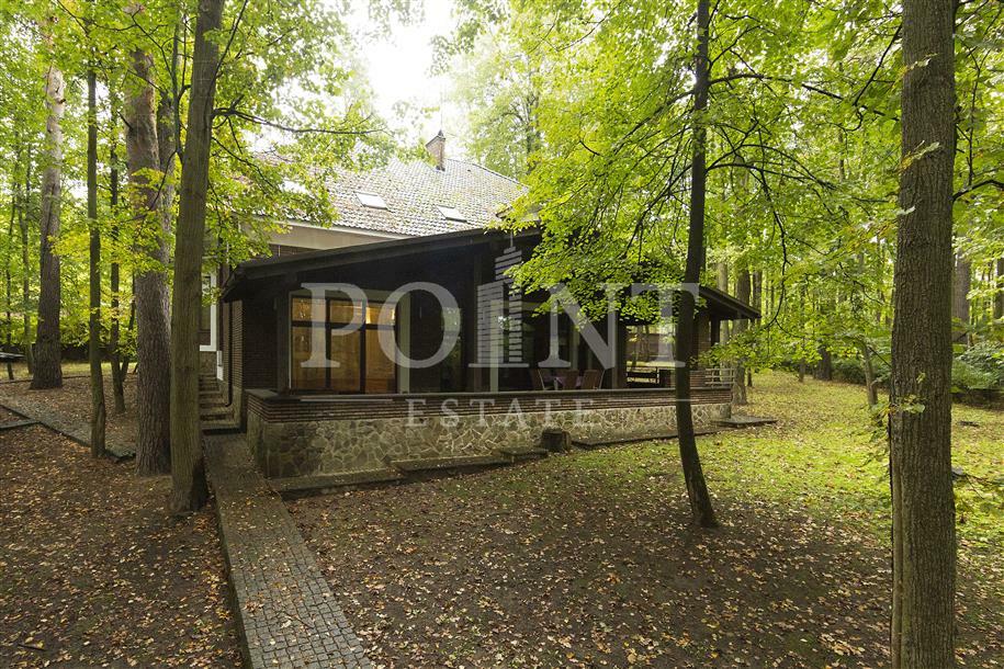 2-этажный коттедж 300 м² с отделкой