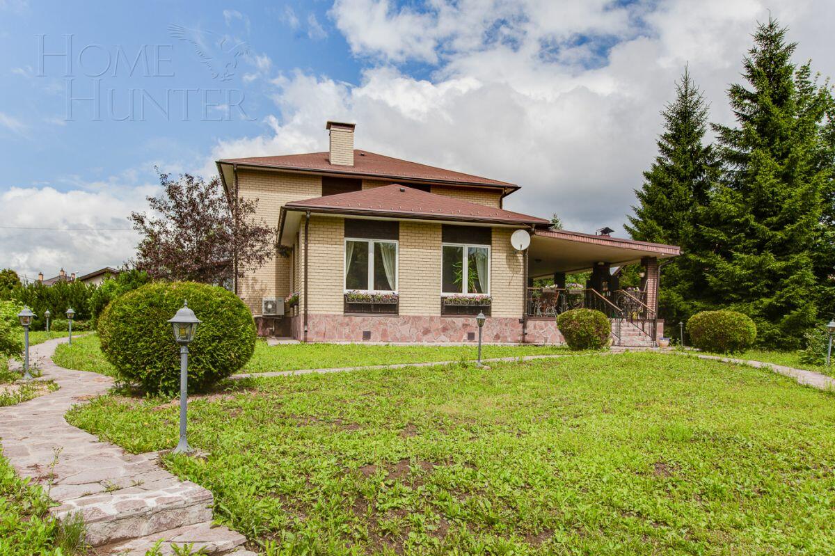 2-этажный коттедж 298 м² с отделкой