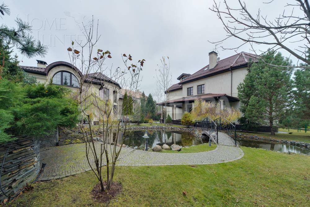 2-этажный коттедж 850 м² с отделкой